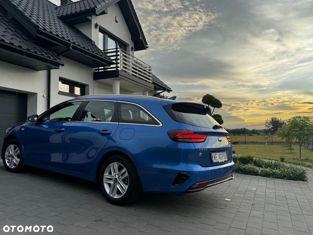Kia Ceed 1.5 T-GDI M DCT - 4