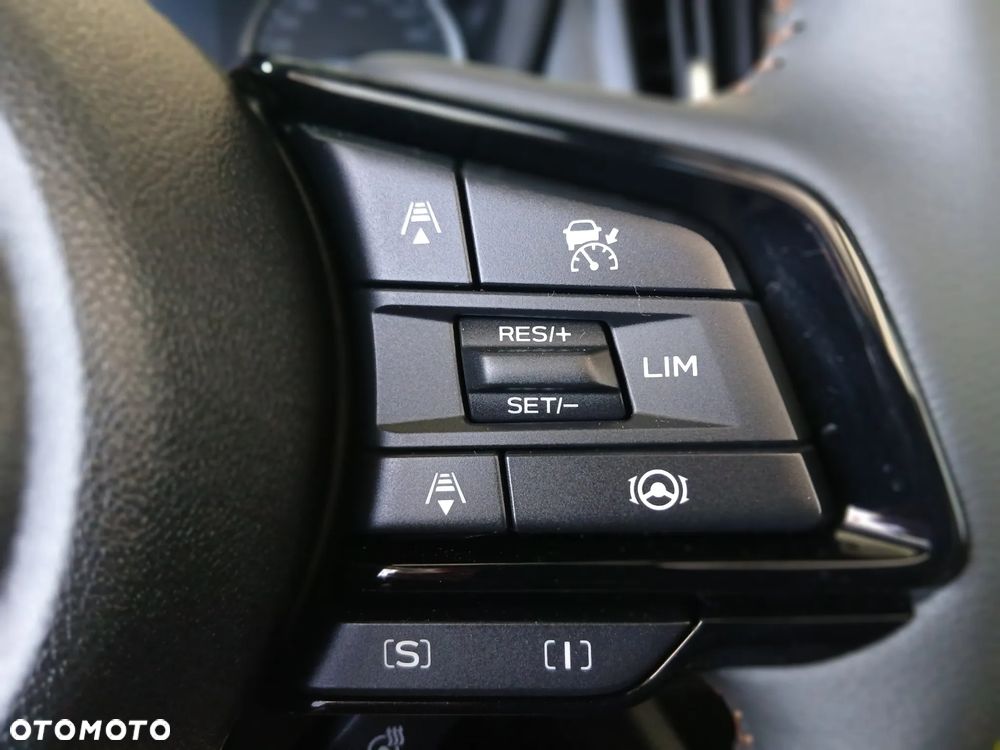 Subaru Forester 2.0i-L Platinum (EyeSight) Lineartronic - 18