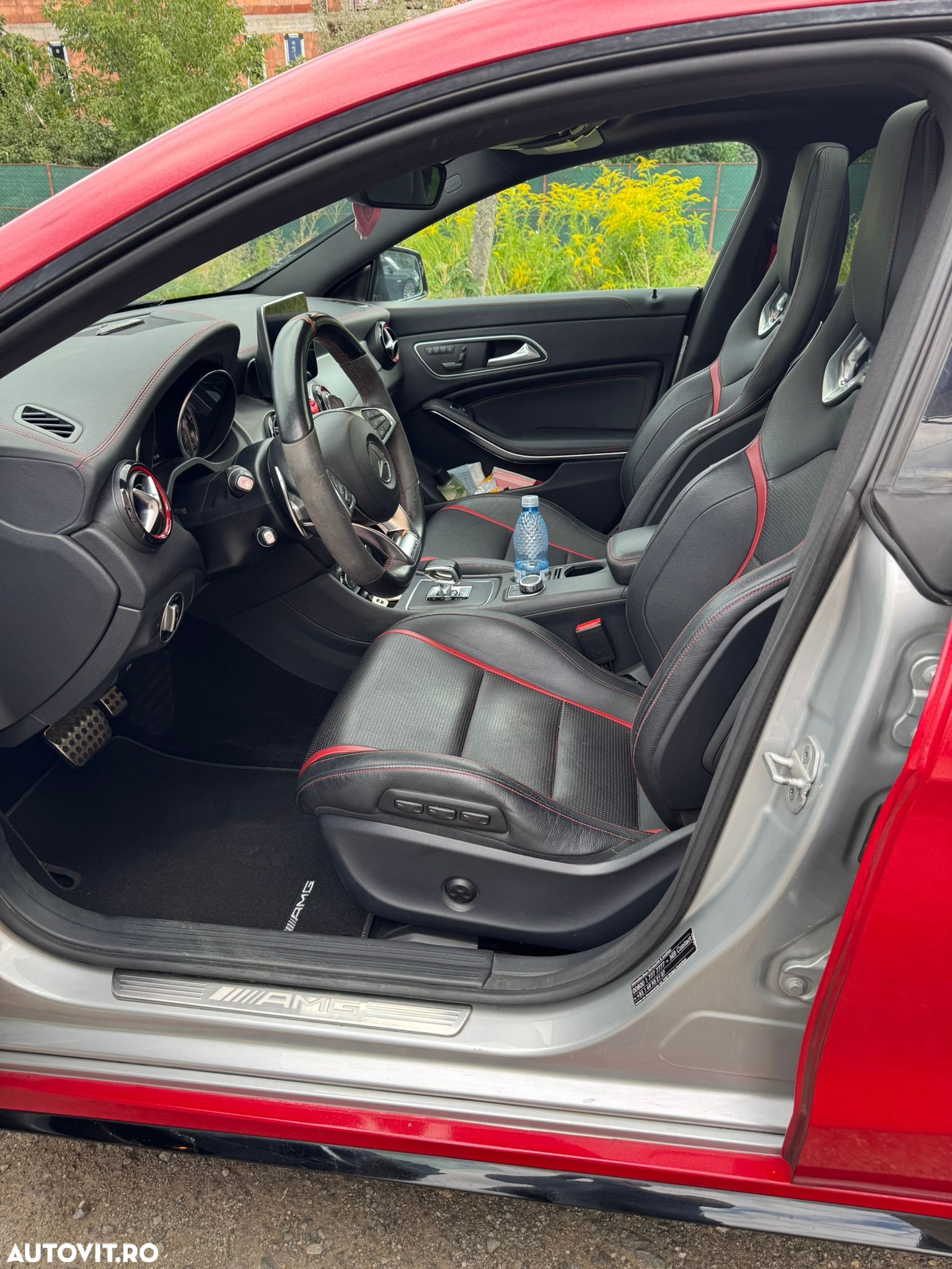 Mercedes-Benz CLA - 12