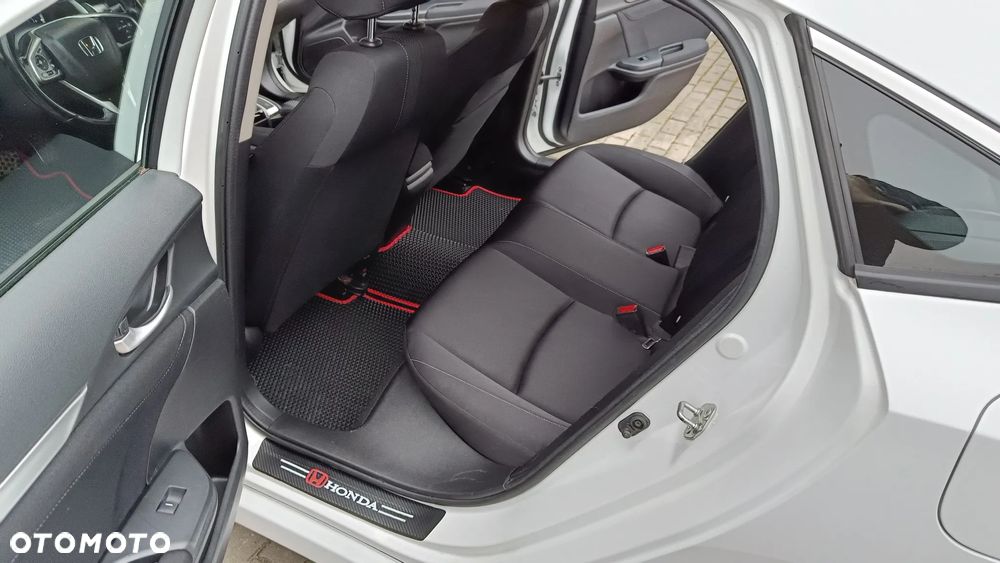 Honda Civic 1.5 T Elegance CVT - 11