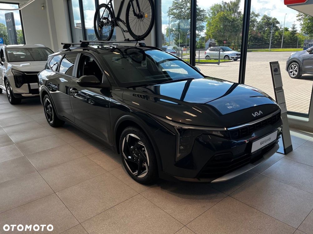 Kia K4 - 1