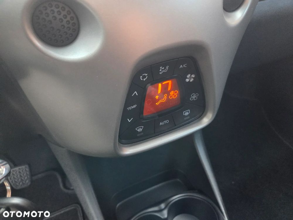 Citroën C1 1.2 Pure Tech Shine - 12