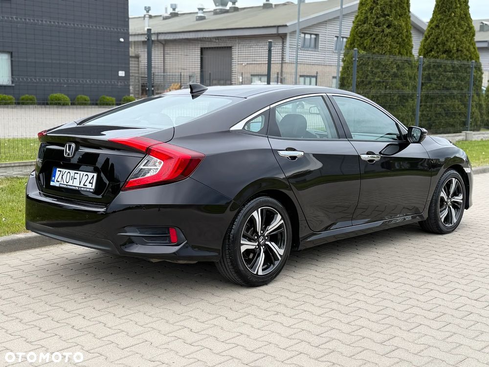 Honda Civic 1.5 i-VTEC Turbo Executive - 31
