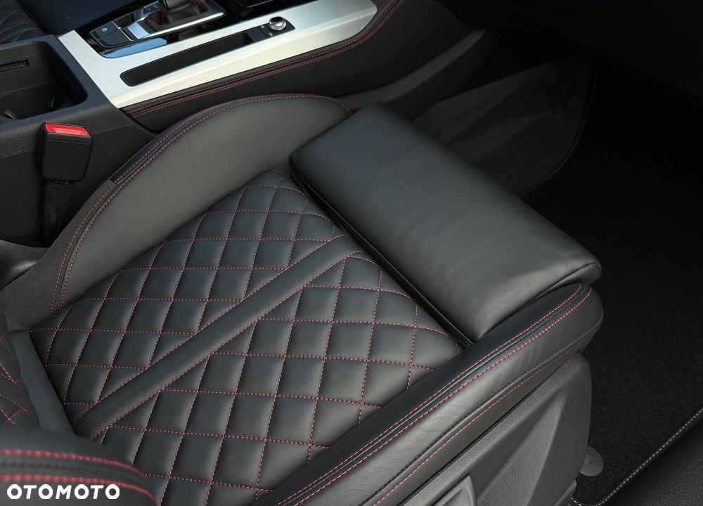 Audi Q5 40 TDI quattro S tronic S line - 4