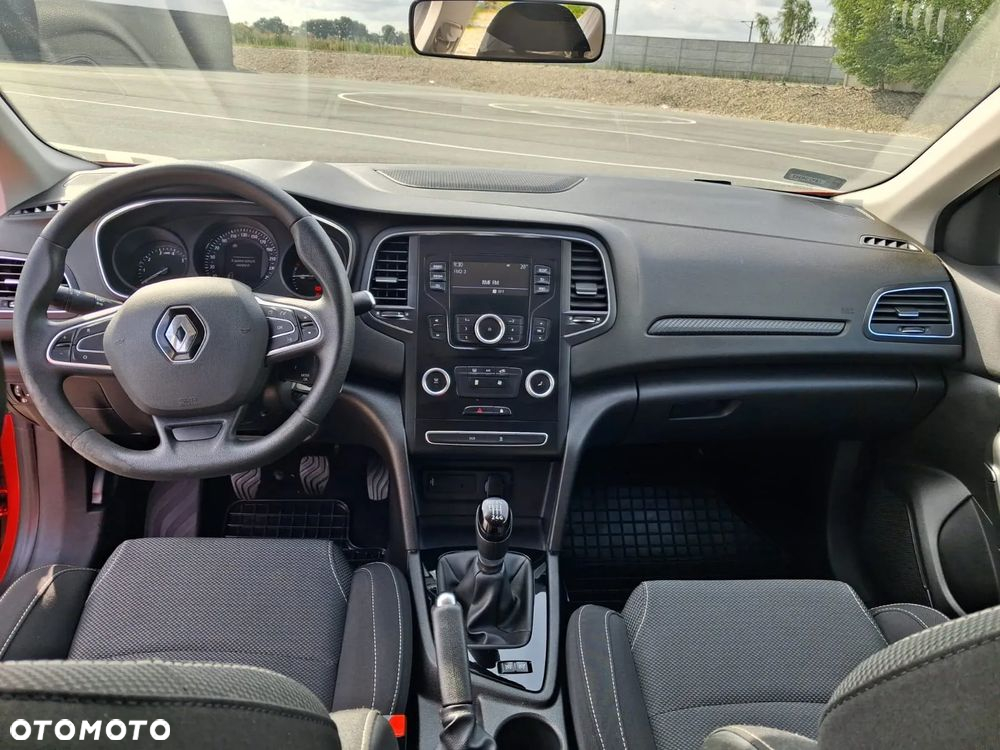Renault Megane 1.3 TCe FAP Life - 15