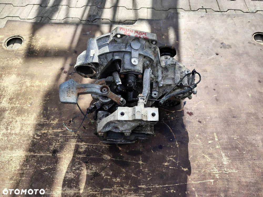 SKRZYNIA MANUALNA 6 BIEGÓW VW / AUDI / SEAT / SKODA 1.6 TDI MDM - 2