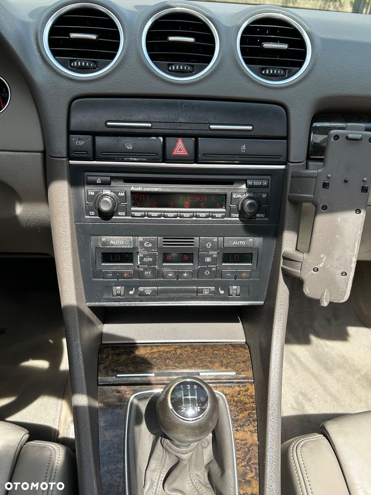 Audi A4 Cabrio 1.8 T - 7