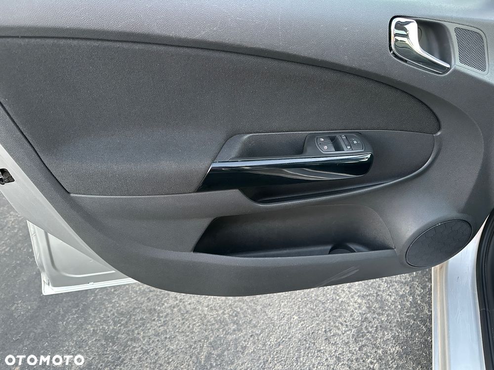 Opel Corsa - 17