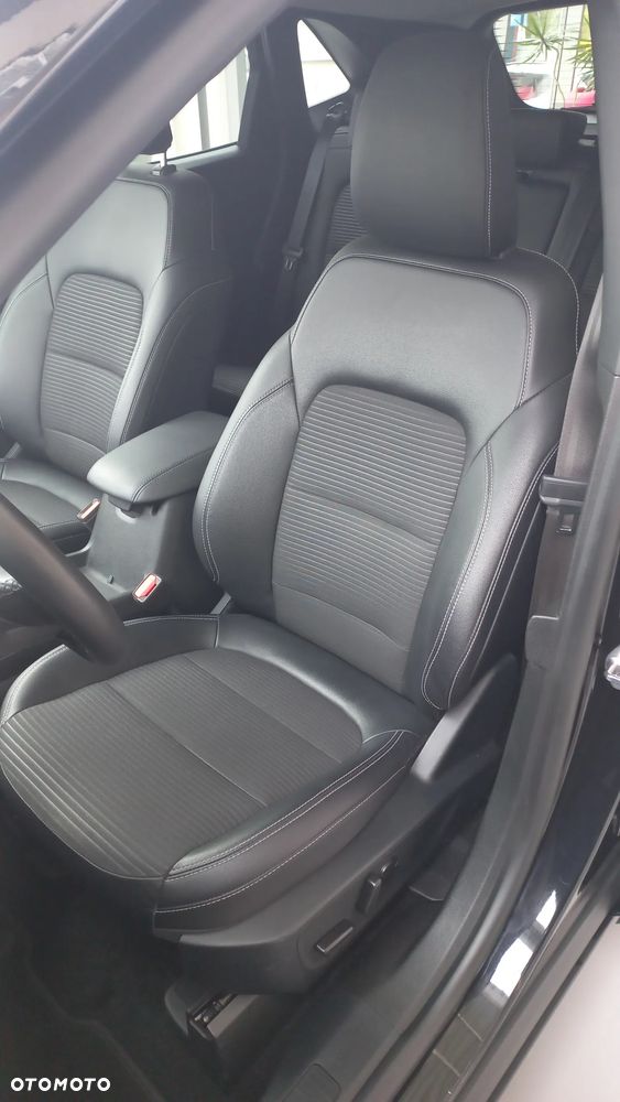 Ford Kuga 2.5 FHEV FWD Titanium X - 13