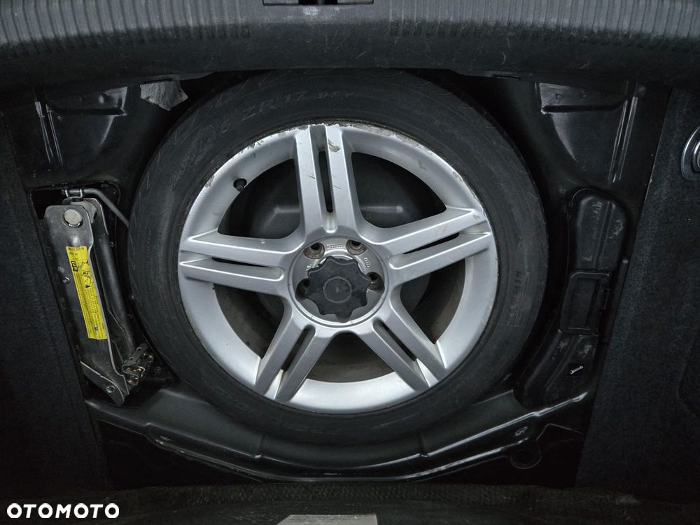 Audi A4 Limousine - 17