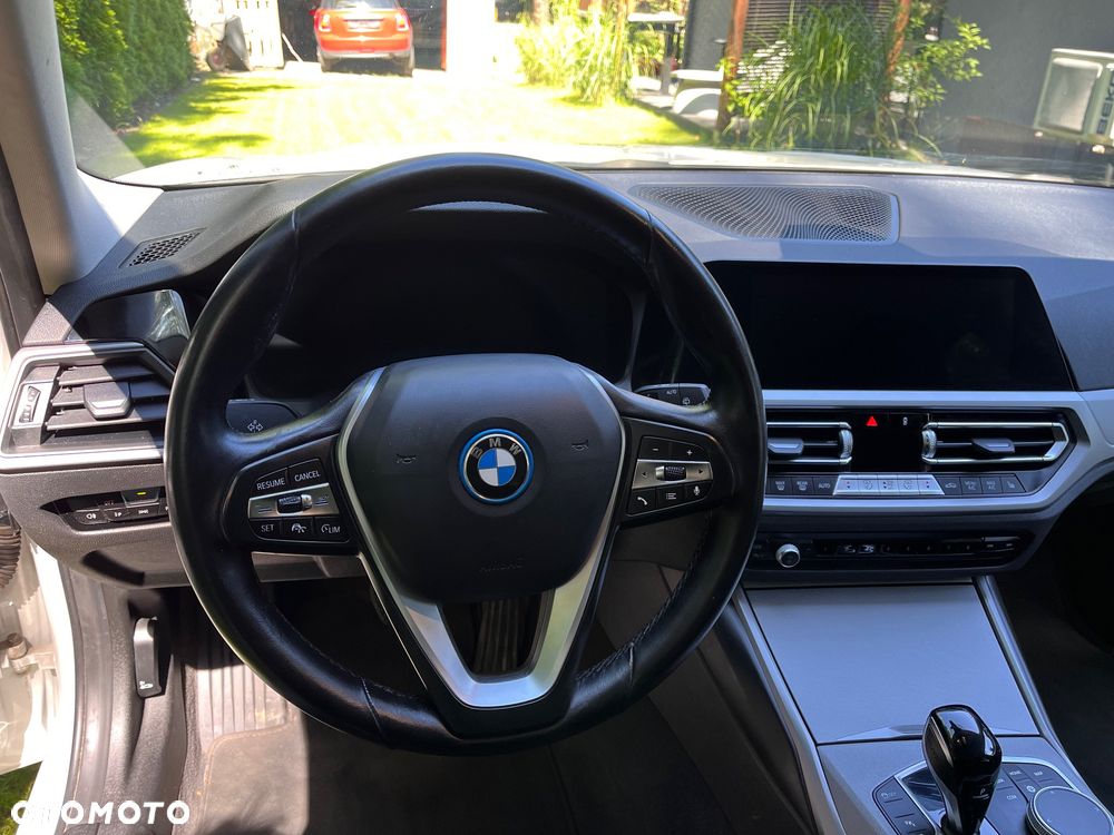 BMW Seria 3 - 9
