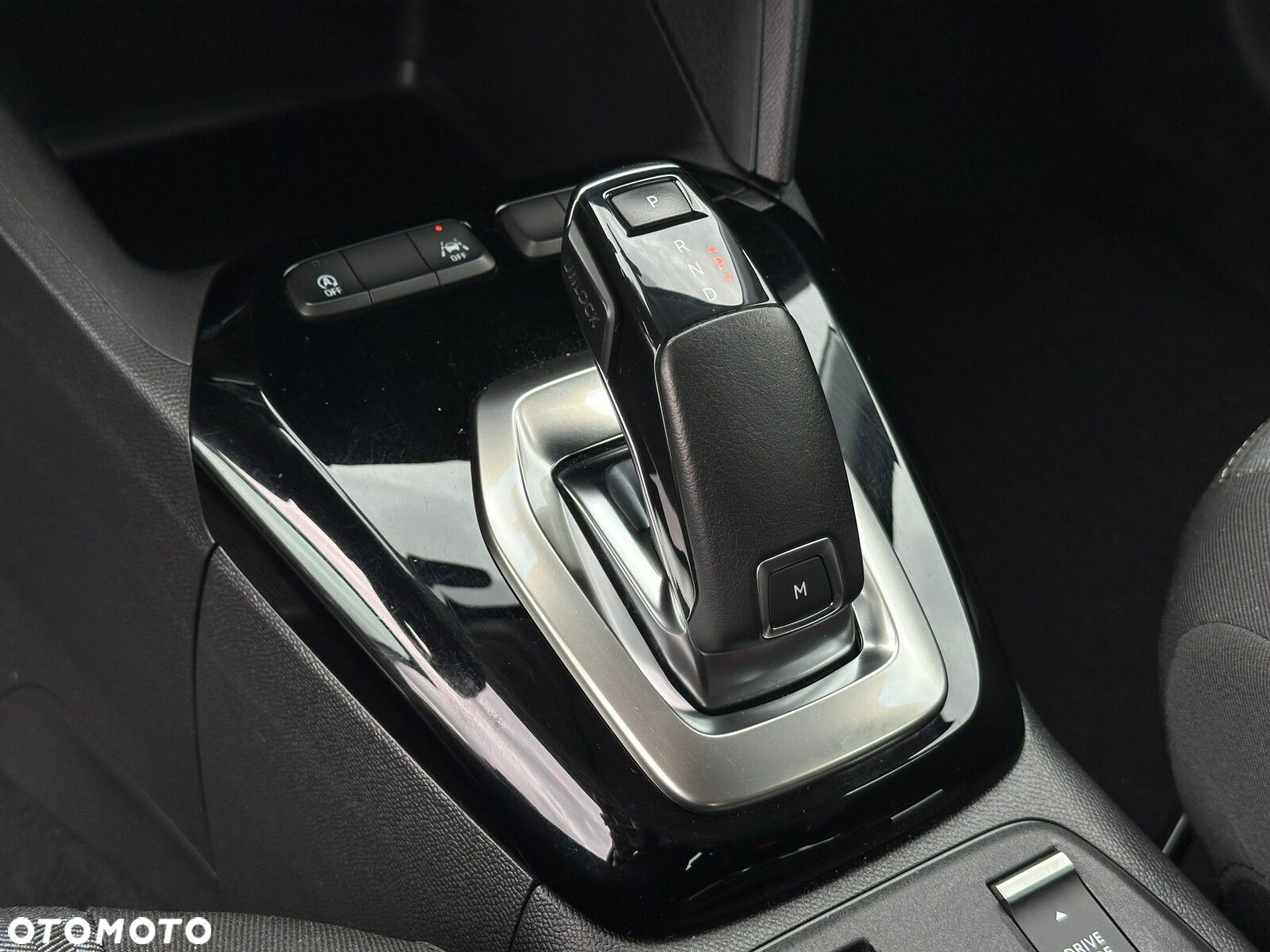 Opel Corsa - 8