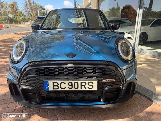 MINI Cabrio Cooper Premium Extra JCW Auto - 3