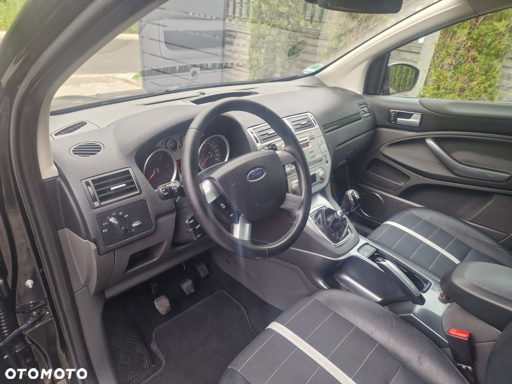 Ford Kuga 2.0 TDCi Titanium - 16