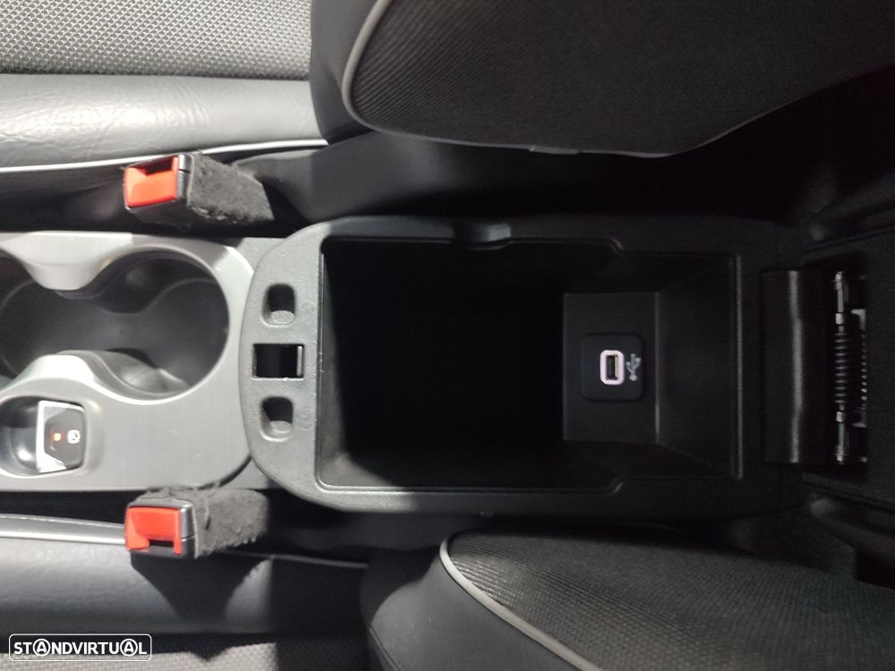 Fiat 500X 1.6 MJ Lounge S&S - 34