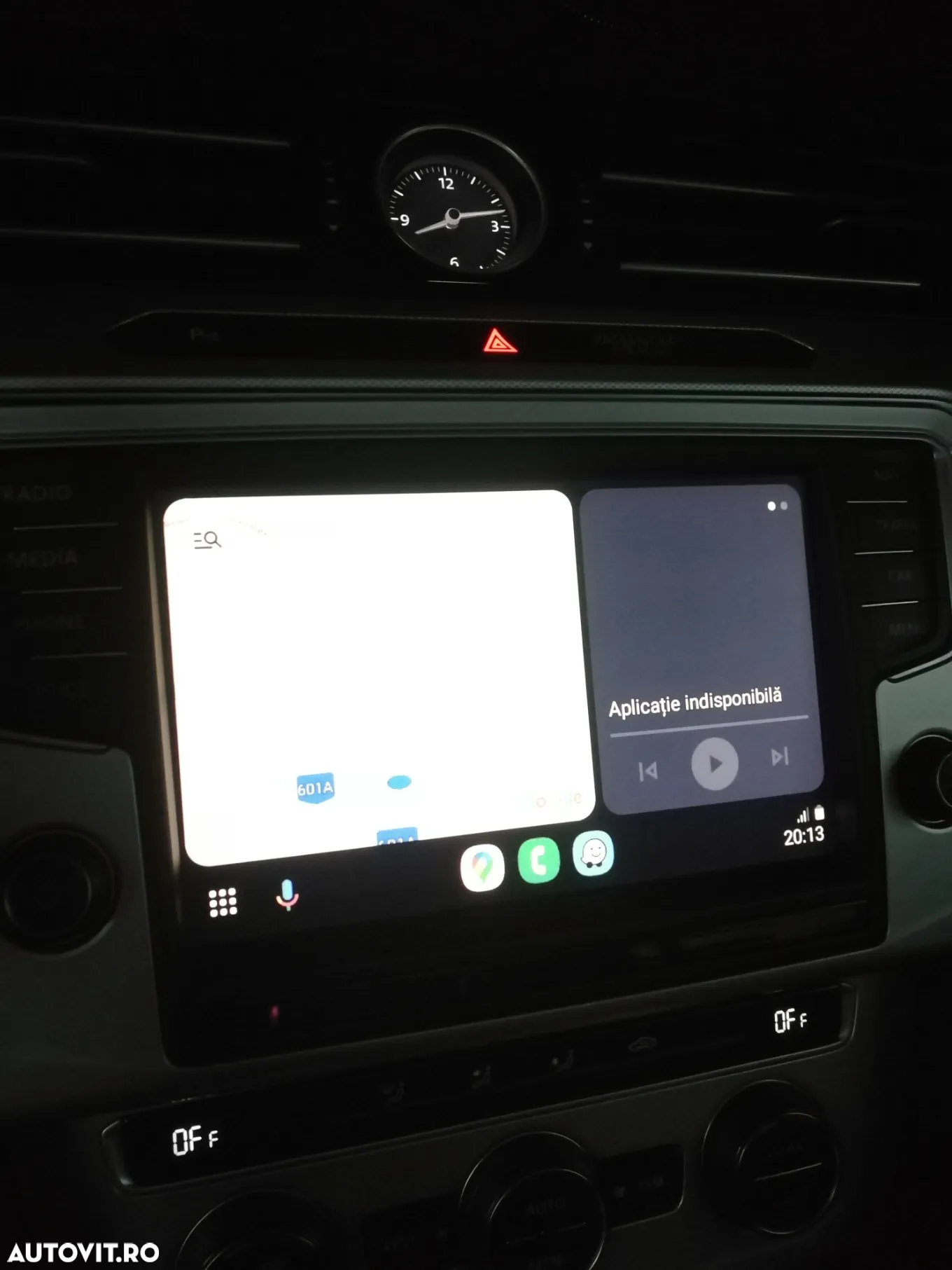 Volkswagen Passat Variant 1.6 TDI SCR DSG Conceptline - 16