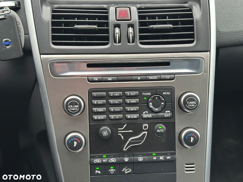 Volvo XC 60 D5 AWD - 15