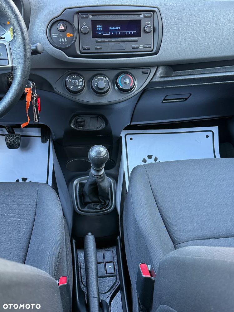 Toyota Yaris - 6