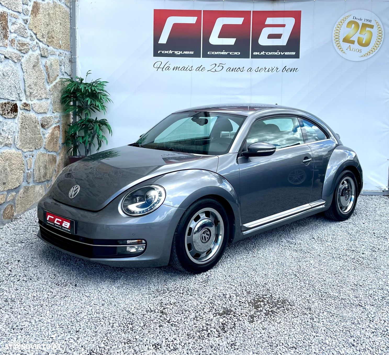 VW New Beetle 1.6 TDI DPF Fender Edition - 21