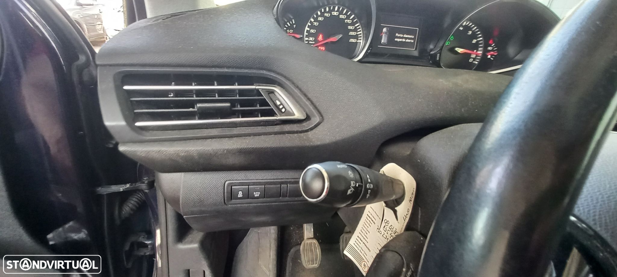 Peugeot 308 1.2 PureTech Allure - 8