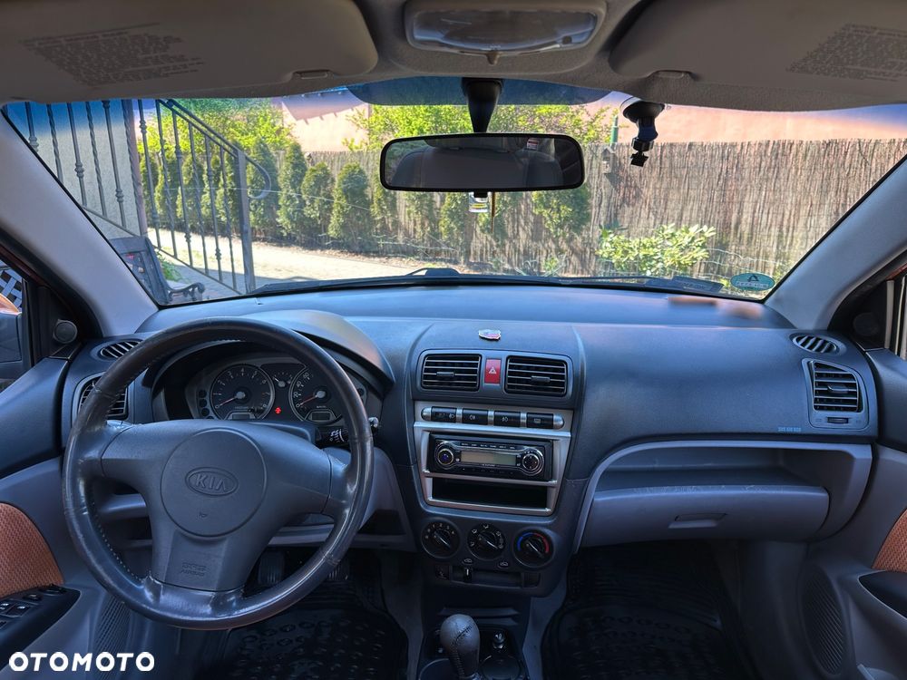 Kia Picanto - 3