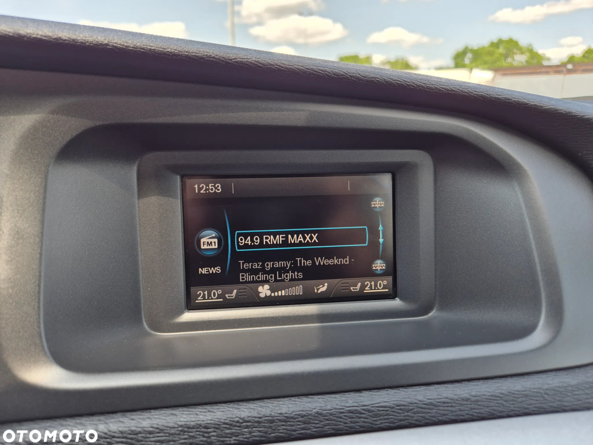Volvo V40 D2 Momentum - 18