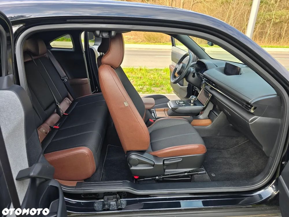 Mazda MX-30 e-SKYACTIV EXCLUSIVE-LINE - 19