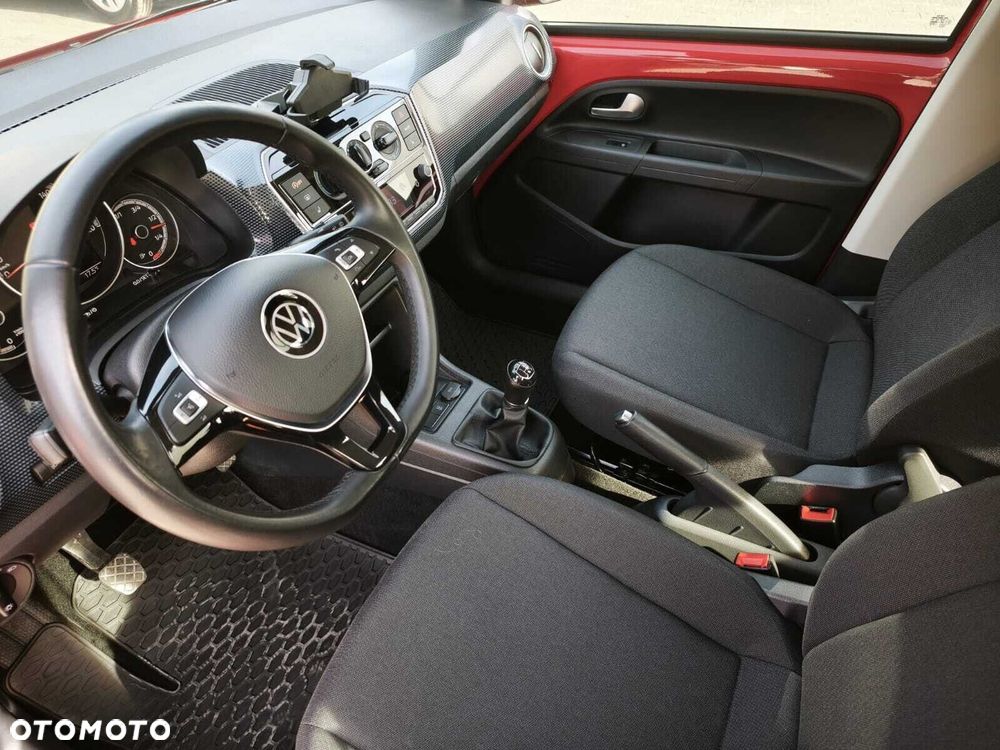 Volkswagen up! 1.0 move - 8