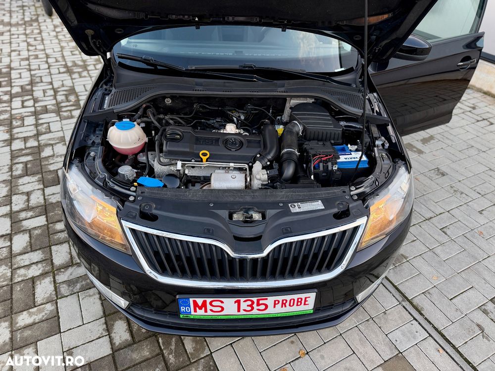 Skoda RAPID Spaceback 1.4 TSI DSG Style+ - 36