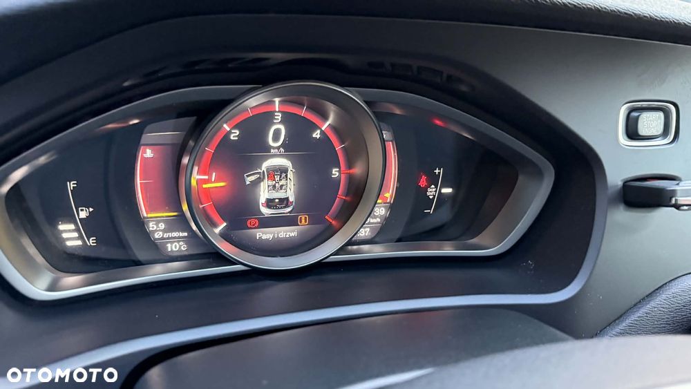 Volvo V40 D3 Drive-E Summum - 11