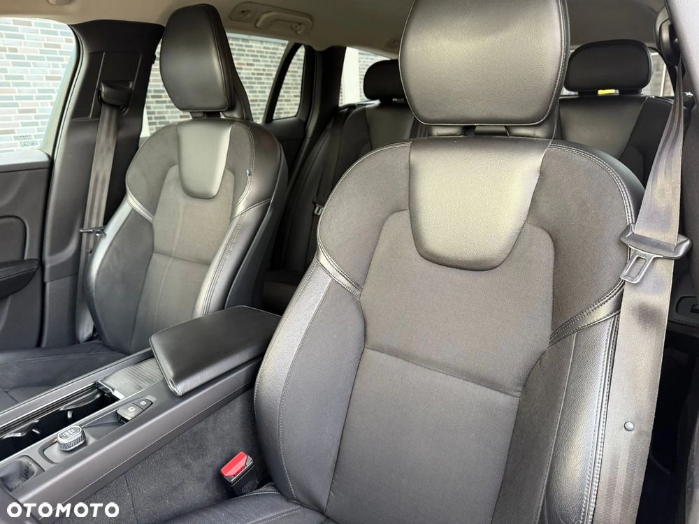 Volvo V60 D3 ECO - 10