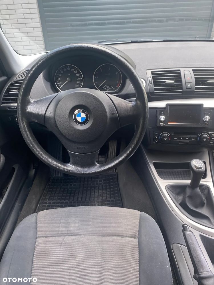 BMW Seria 1 - 9