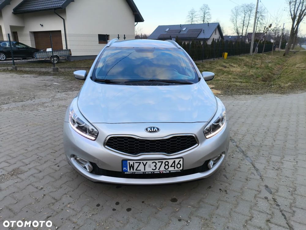 Kia Ceed 1.6 CRDi L - 10