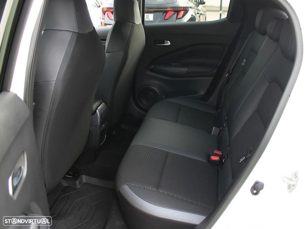 Nissan Juke 1.0 DIG-T N-Connecta NAV. DCT - 15