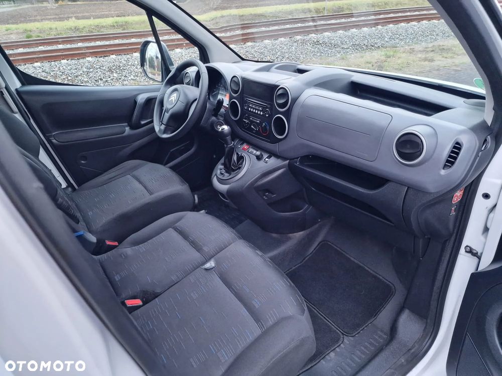 Citroën BERLINGO - 11