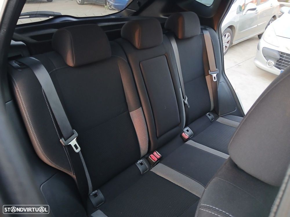 Nissan Qashqai 1.5 dCi N-Connecta Business - 11