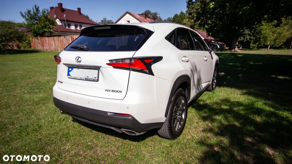 Lexus NX 200t Comfort AWD - 7