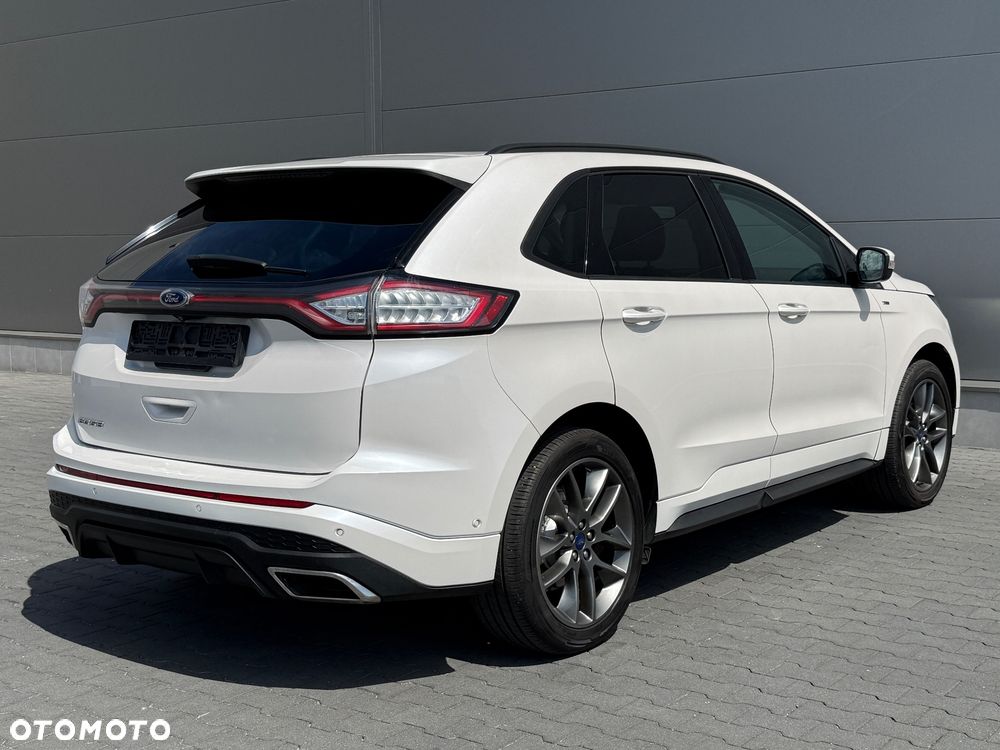 Ford Edge 2.0 TDCi Bi-Turbo 4x4 ST-LINE - 12