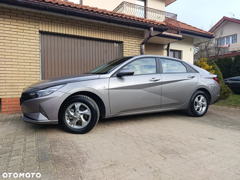 Hyundai Elantra 1.6 Modern - 3