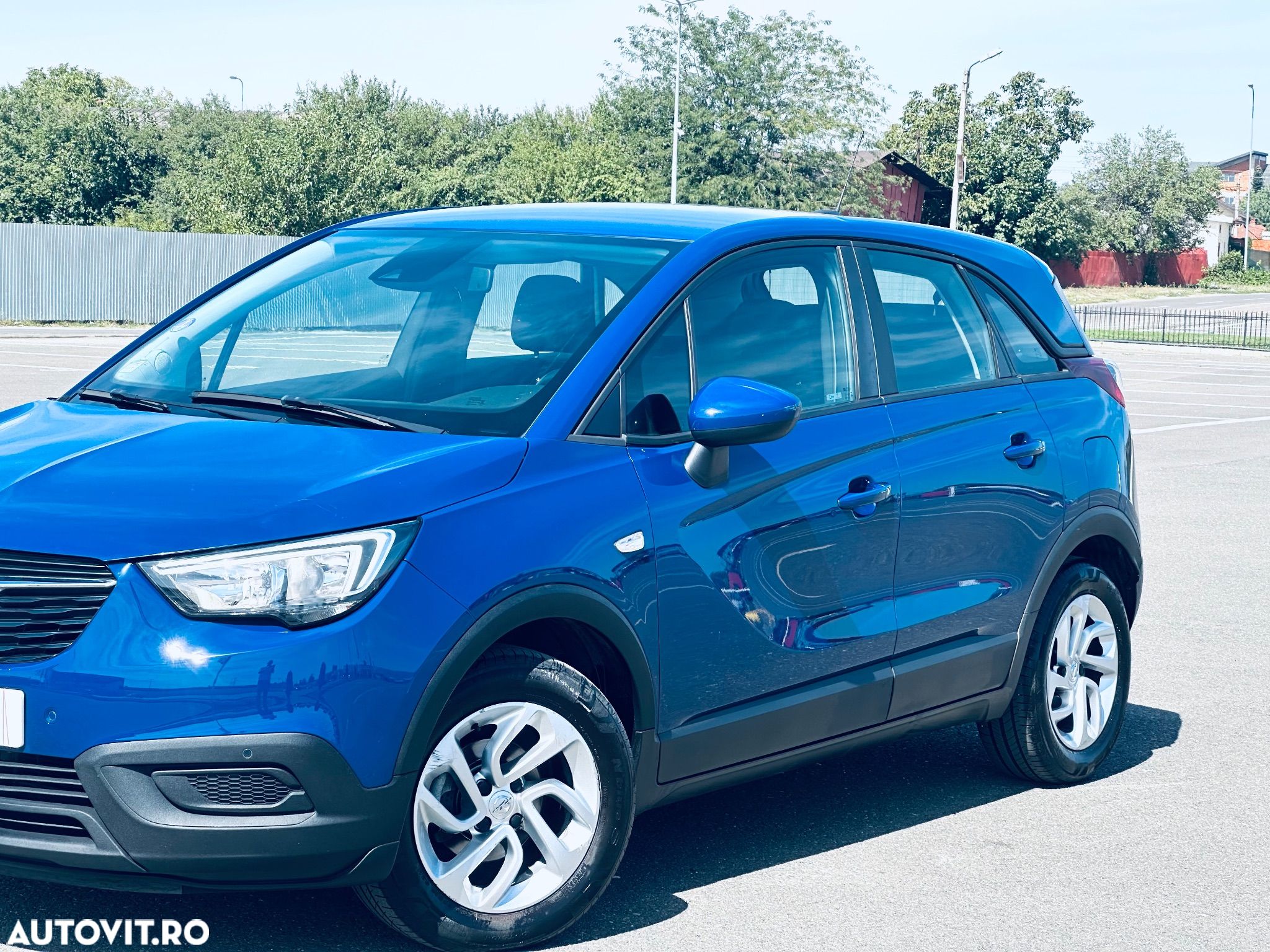 Opel Crossland X 1.2 Enjoy - 1