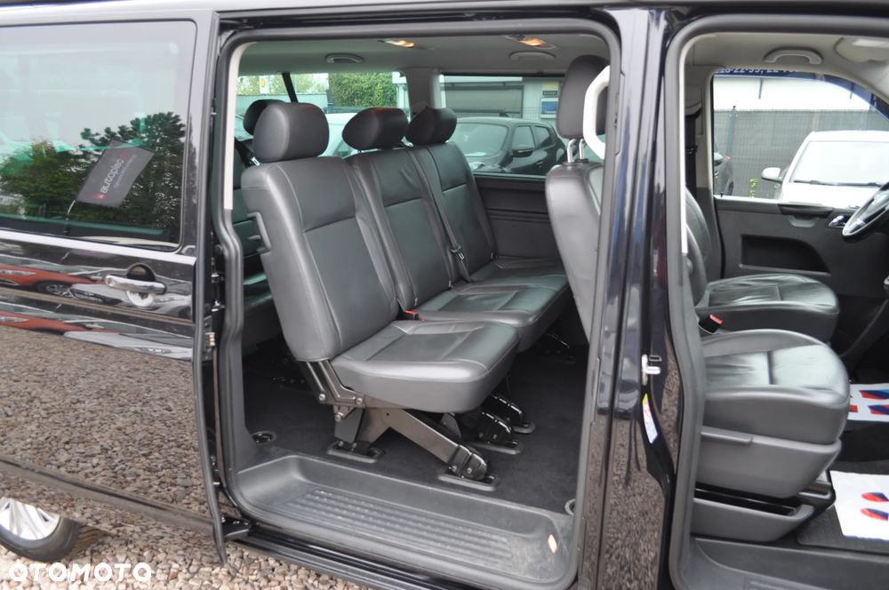 Volkswagen Caravelle - 17
