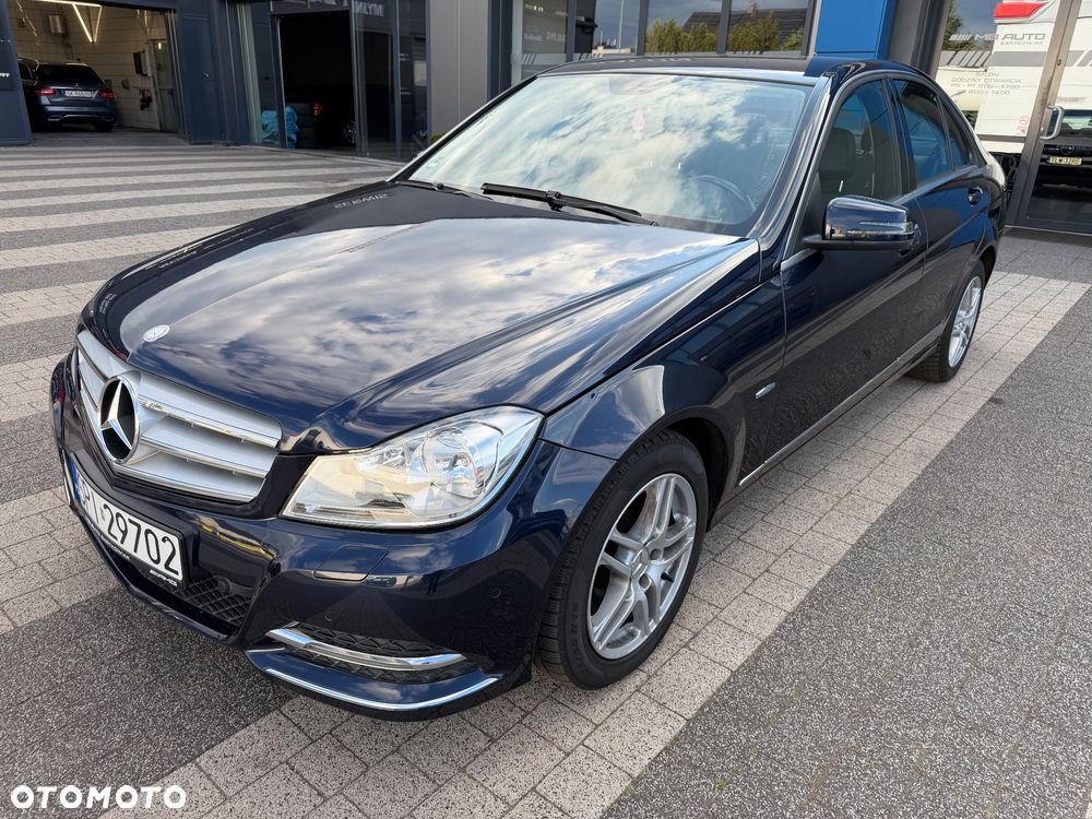 Mercedes-Benz Klasa C 200 CGI Automatik BlueEFFICIENCY Avantgarde - 5