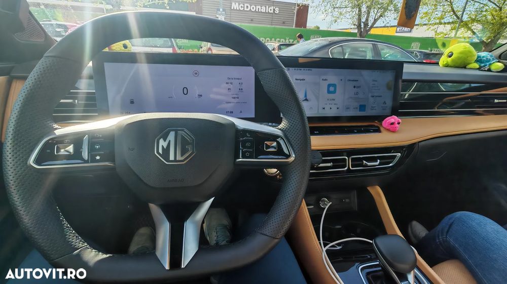 MG HS 1.5 T-GDi 7DCT Exclusive - 6