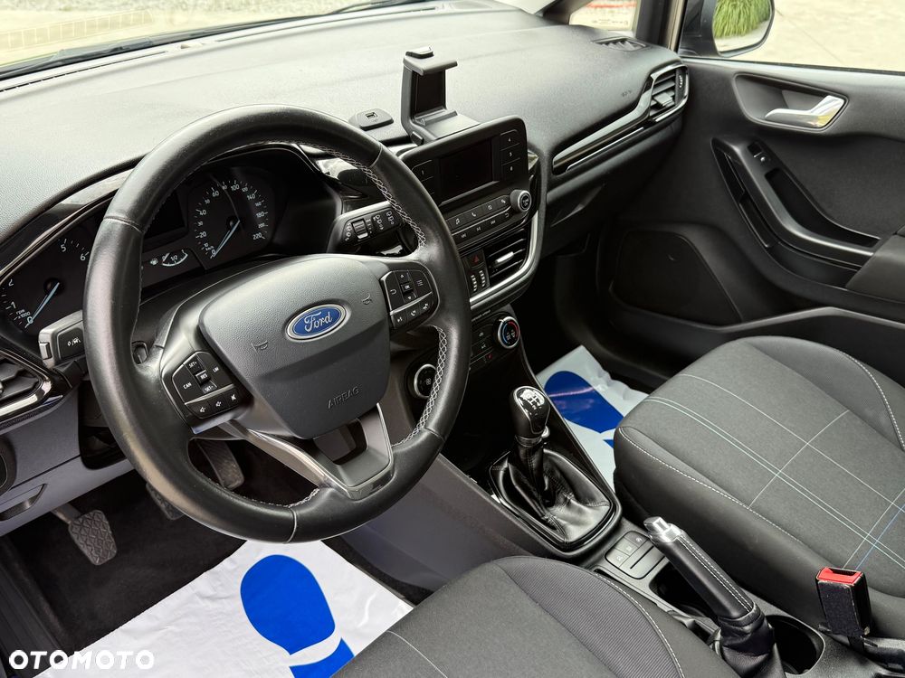 Ford Fiesta 1.1 S&S COOL&CONNECT - 13