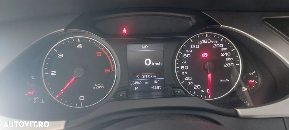 Audi A4 Avant 2.0 TDI Multitronic - 6