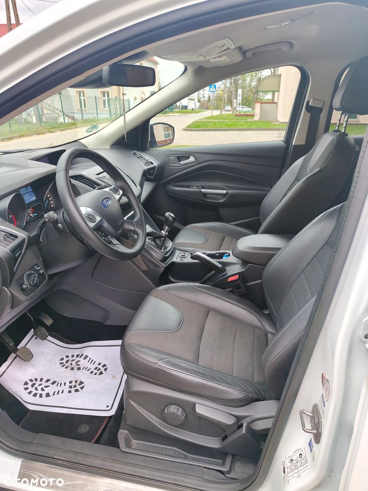 Ford Kuga - 7