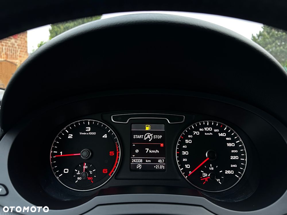 Audi Q3 2.0 TDI - 27