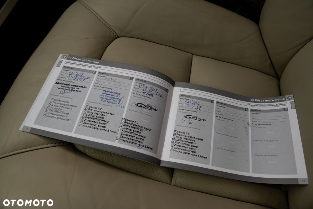 Volvo XC 70 D5 AWD Momentum - 39