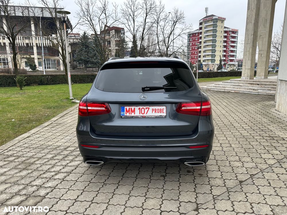 Mercedes-Benz GLC - 4