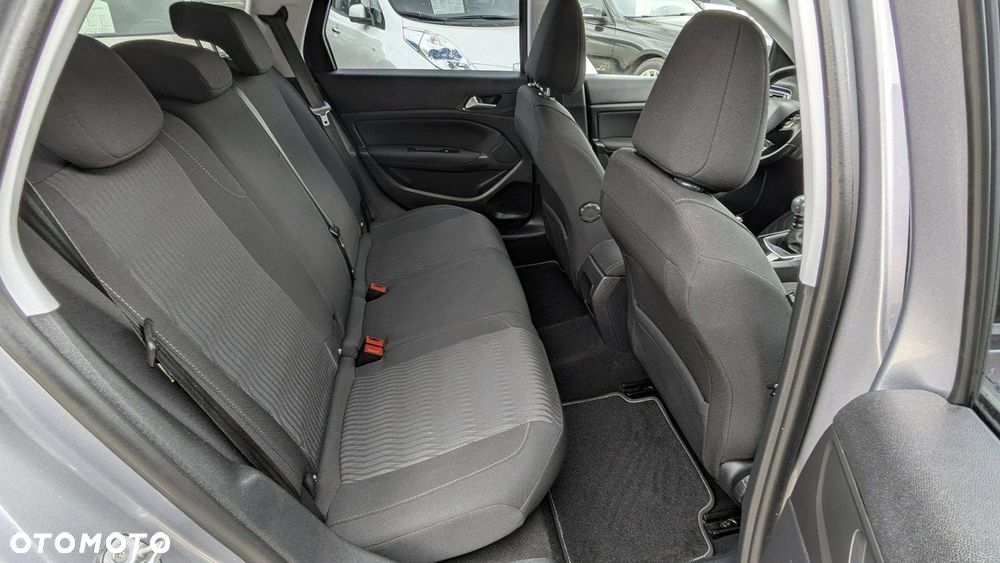 Peugeot 308 - 17